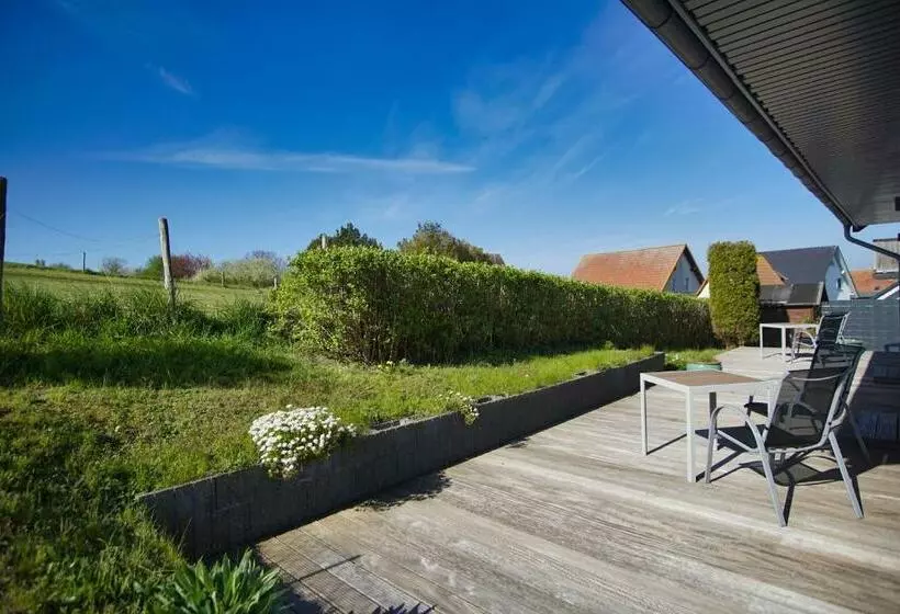 Ferienwohnung Mit Terrasse In Ruhiger Lage   Haus Südperd Fewo Strandwinde