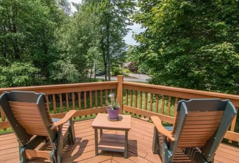 Pinnacle Paradise! Hot Tub! Dock Slip Included!