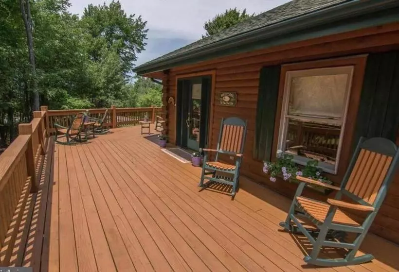 Pinnacle Paradise! Hot Tub! Dock Slip Included!