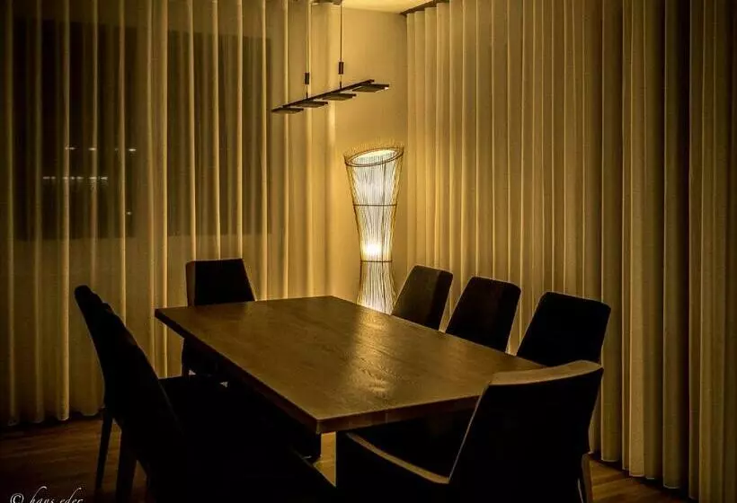 Rooftop Tulln Operated By Revliving