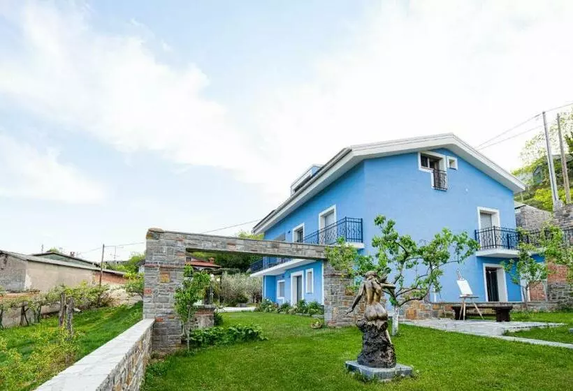 Villa Azul