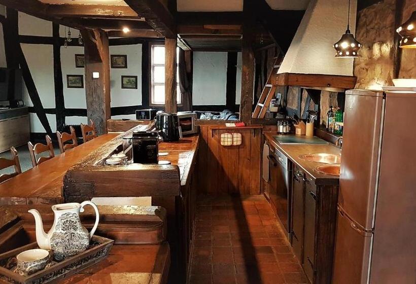 Wetterburg Am Twistesee