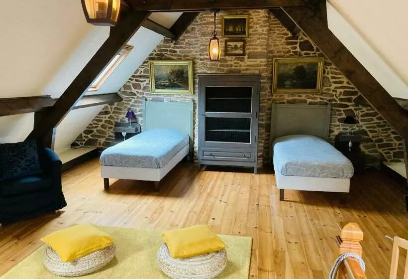 Maison De Caractère Datant De 1739