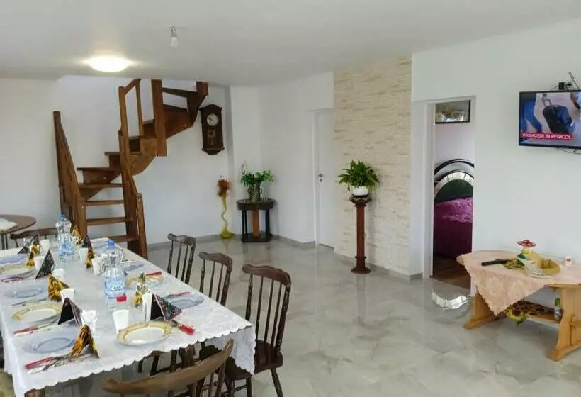 Pensiune De Inchiriat Glajerie Rasnov