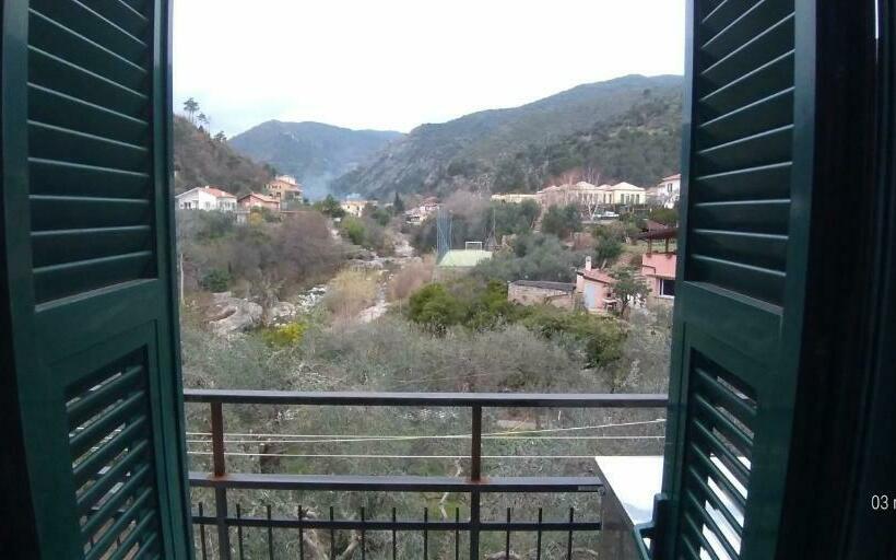 U  Caruggiu De Cisan