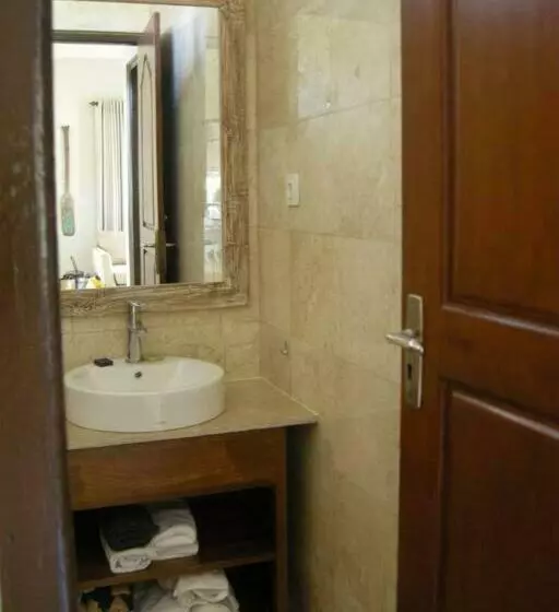 Villa Jasri Point   Beachfront Villa Close To Surf