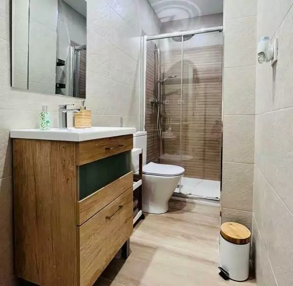 Apartamento Adosado Con Terraza En Playa América, Nigrán
