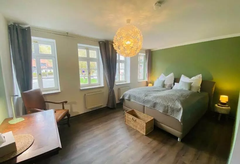 Fewo Heinrichser Markt 2 Schlafzimmer Mit Sauna Und Terrasse