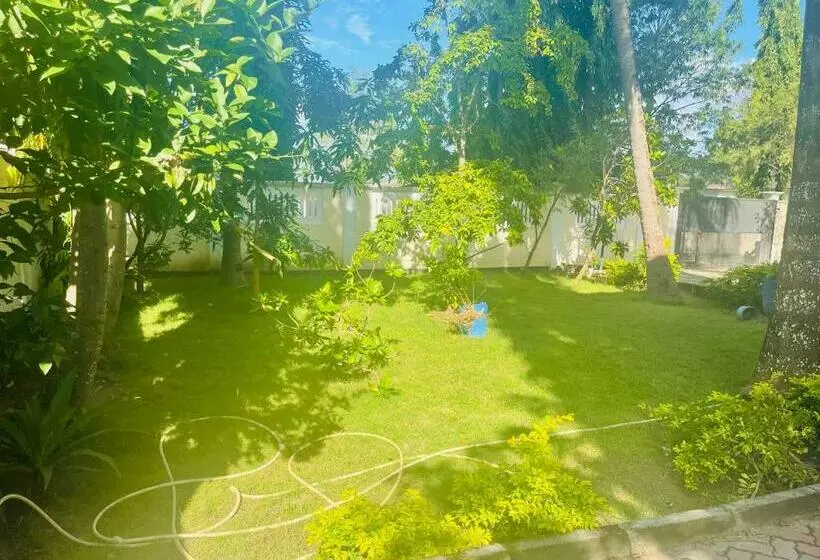 Om Apartment
