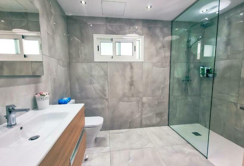 Bungalow Bellavista 13 3 Bed/2 Bath 1 Toilet Communal Pool Wifi