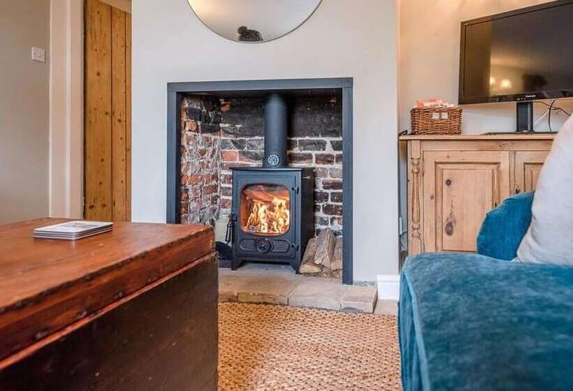 Coachman S Cottage, Wrentham