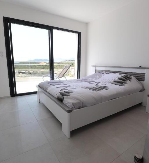 Domaine D Agosta  Porticcio  Villas Acum Havre De Paix Proche Plage  Vue Mer Et îles Sanguinaires