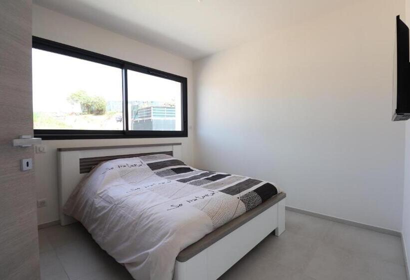 Domaine D Agosta  Porticcio  Villas Acum Havre De Paix Proche Plage  Vue Mer Et îles Sanguinaires