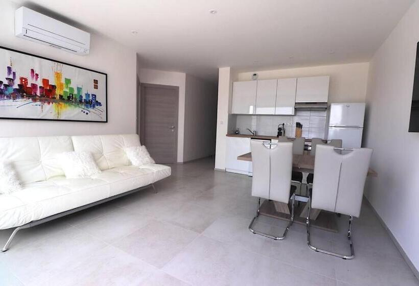 Domaine D Agosta  Porticcio  Villas Acum Havre De Paix Proche Plage  Vue Mer Et îles Sanguinaires