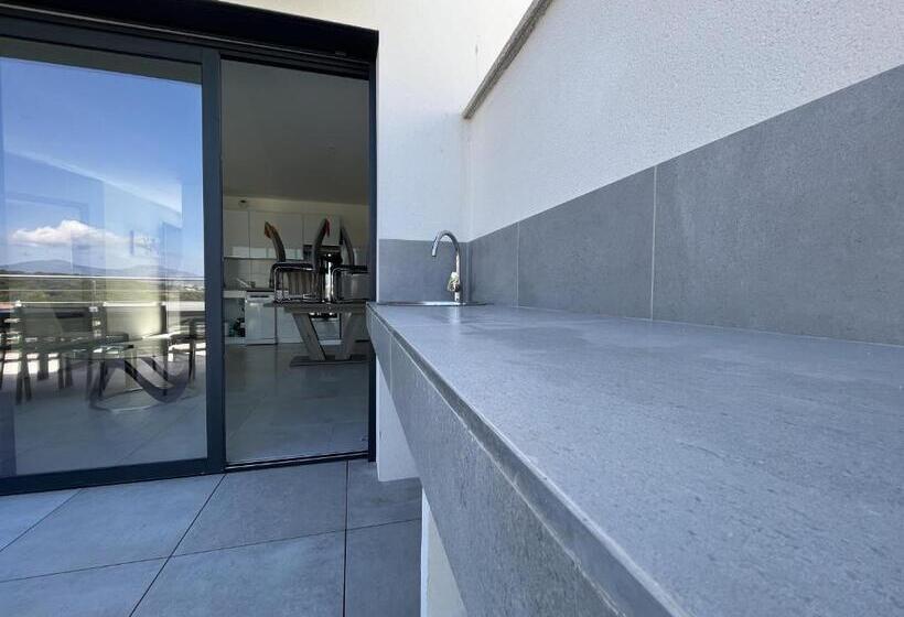 Domaine D Agosta  Porticcio  Villas Acum Havre De Paix Proche Plage  Vue Mer Et îles Sanguinaires