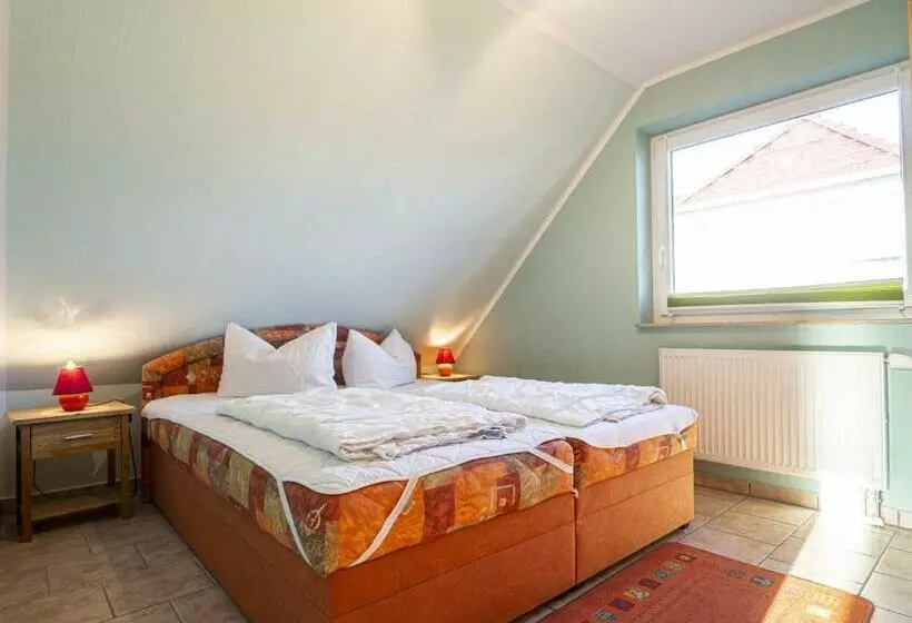 Ferienhaus Karola, Wohnung 2   Og