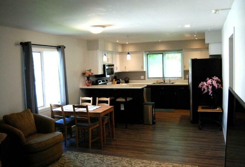 Hoosier Inn Indiana University