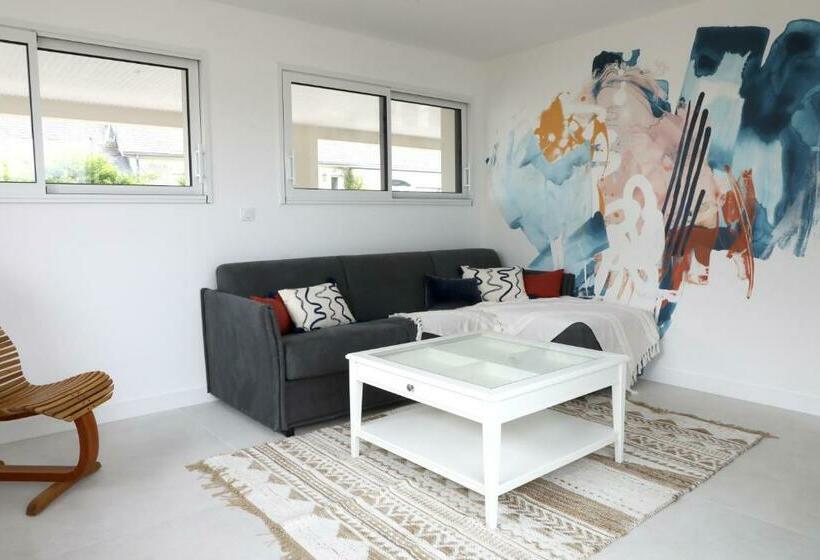 Les Maisons De Louise