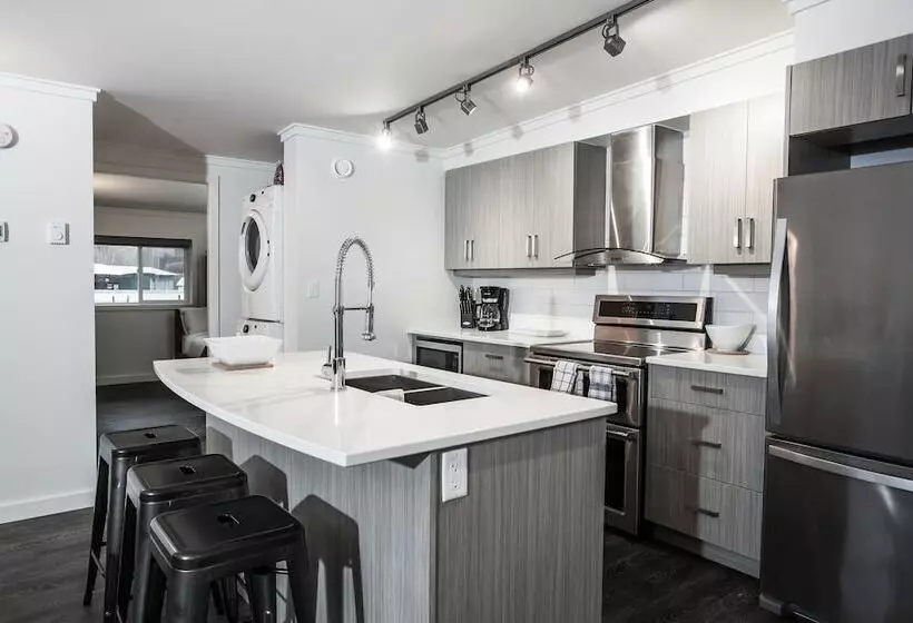 Novlan Suite By Revelstoke Vacations