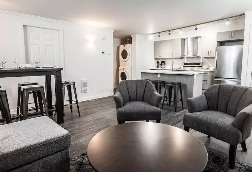 Novlan Suite By Revelstoke Vacations