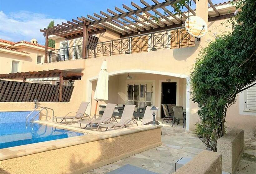 Villa Anastasia ,150 M To Coral Bay Beach