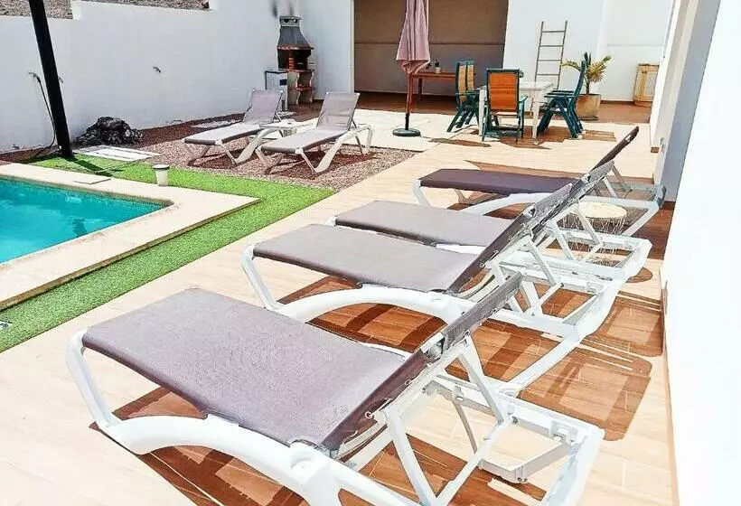 Villa Calma Climatized Pool Private Jacuzzi Spa In Tarajalejo