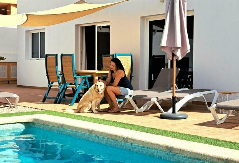 Villa Calma Climatized Pool Private Jacuzzi Spa In Tarajalejo