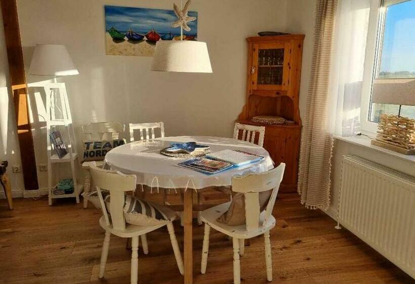 Das Nordseehaus Mit Piratennest