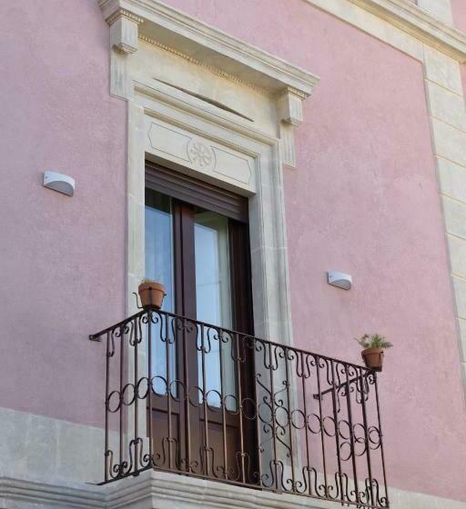 Lisa Dimora Salentina