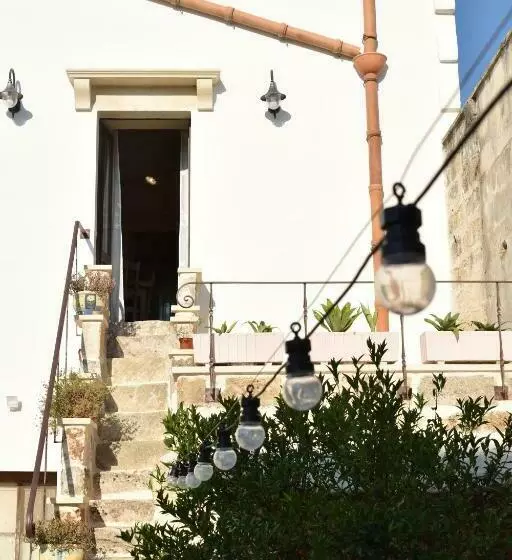 Lisa Dimora Salentina