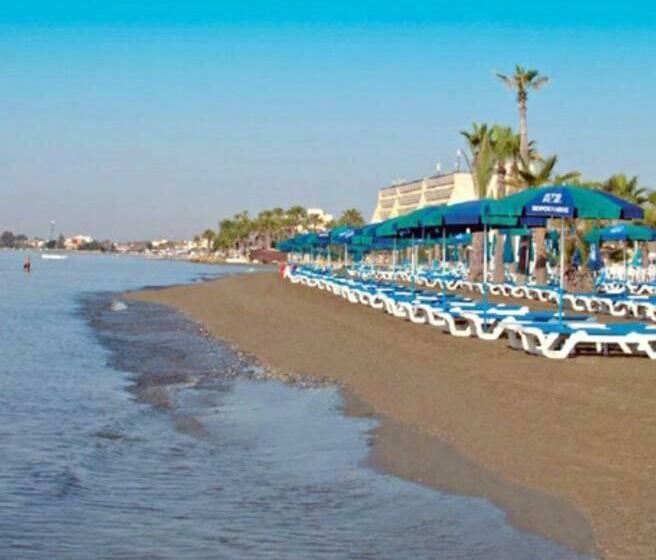 Palm Beach Apartment