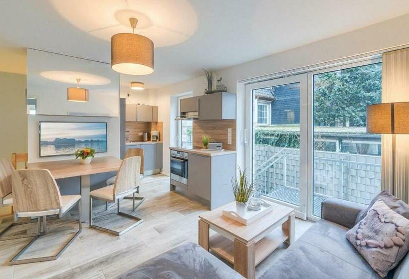 Strandallee 100 Küstenliebe