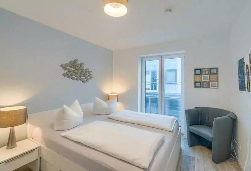 Strandallee 100 Küstenliebe