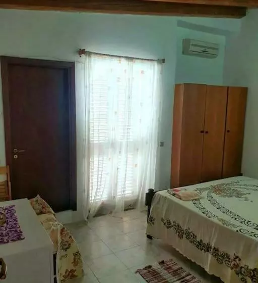 Apt Valle Arangea