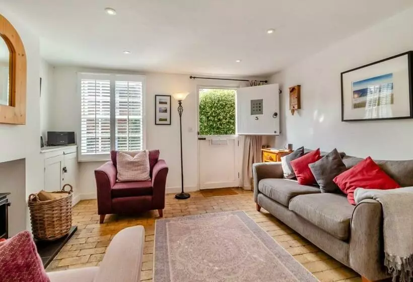 2 Bed In Orford Oc Sfcto