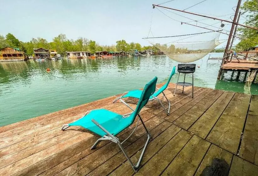 Cottage Anastasija