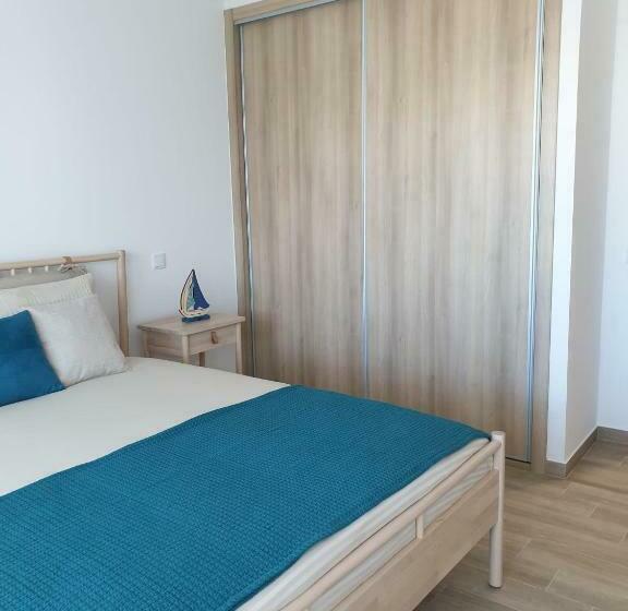 Entremares Residence