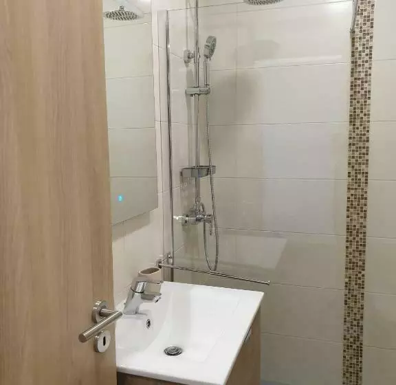 Entremares Residence