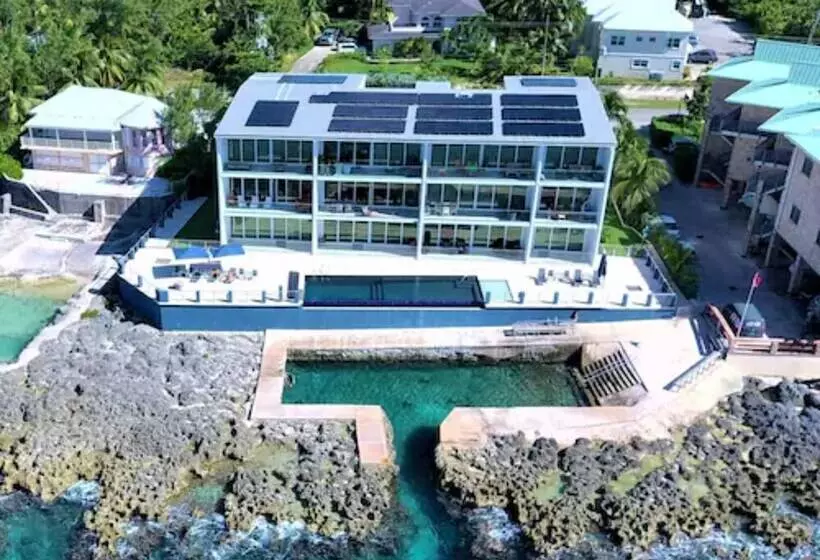 Lighthouse Point Residences