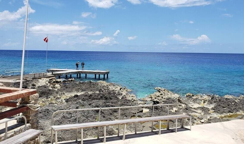 Lighthouse Point Residences