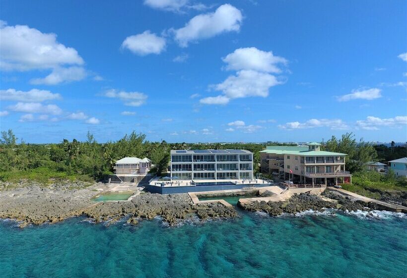 Lighthouse Point Residences