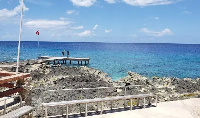 Lighthouse Point Residences