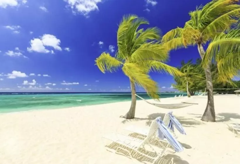 Lighthouse Point Residences