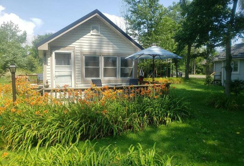 Long Beach Cottages Private Sand Beach