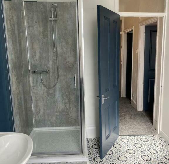 Rawling   Canny 2 Bed Flat Close To Ncle Free Wifi & Parking