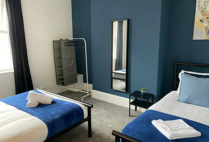 Rawling   Canny 2 Bed Flat Close To Ncle Free Wifi & Parking