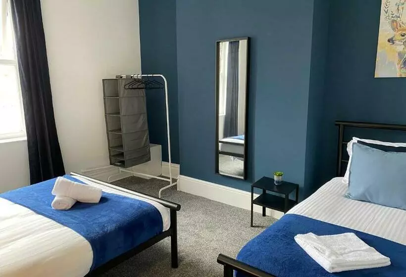 Rawling   Canny 2 Bed Flat Close To Ncle Free Wifi & Parking