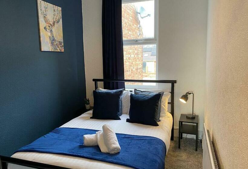 Rawling   Canny 2 Bed Flat Close To Ncle Free Wifi & Parking