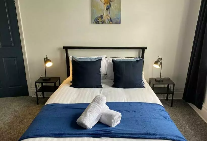 Rawling   Canny 2 Bed Flat Close To Ncle Free Wifi & Parking