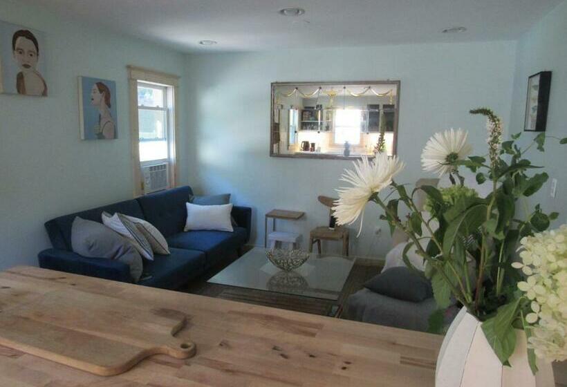 St.james St Teahouse